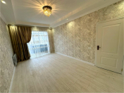 Satılır 2 otaqlı 45 m2 köhnə tikili Neftçilər m.