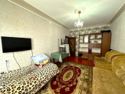 Satılır 2 otaqlı 60 m2 köhnə tikili Y.Günəşli