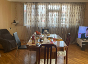 Satılır 3 otaqlı 86 m2 köhnə tikili 8 Noyabr m.