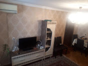 Satılır 2 otaqlı 60 m2 köhnə tikili Nəriman Nərimanov m.