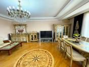 Satılır 4 otaqlı 210 m2 yeni tikili 28 Mall