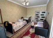 Satılır 2 otaqlı 70 m2 köhnə tikili Memar Əcəmi m.