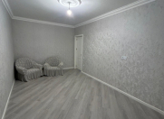 Satılır 3 otaqlı 70 m2 köhnə tikili Qara Qarayev m.