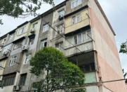 Satılır 2 otaqlı 35 m2 köhnə tikili Memar Əcəmi m.