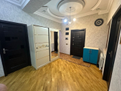 Satılır 3 otaqlı 112 m2 yeni tikili Memar Əcəmi m.