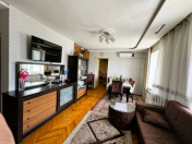 Satılır 3 otaqlı 90 m2 köhnə tikili Gənclik m.