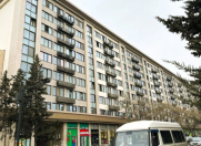 Satılır 2 otaqlı 65 m2 köhnə tikili Gənclik m.