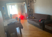 Satılır 4 otaqlı 95 m2 köhnə tikili Neftçilər m.