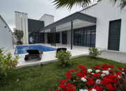 Satılır 5 otaqlı 300 m2 bağ evi Mərdəkan