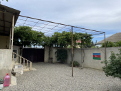 Satılır 4 otaqlı 140 m2 həyət evi Saray