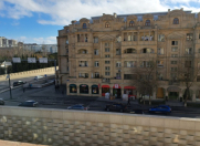 Satılır 1 otaqlı 40 m2 köhnə tikili Gənclik m.