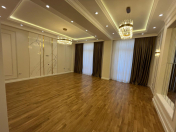 Satılır 3 otaqlı 140 m2 yeni tikili Ağ şəhər