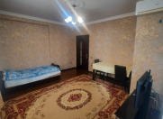 Satılır 3 otaqlı 100 m2 yeni tikili 1 mkr