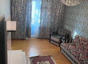 İcarəyə verilir 3 otaqlı 90 m2 köhnə tikili Əhmədli m.