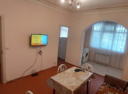 İcarəyə verilir 2 otaqlı 44 m2 köhnə tikili Gənclik m.