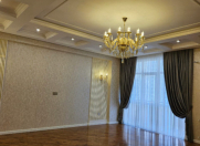 Satılır 3 otaqlı 130 m2 yeni tikili 8 Noyabr m.