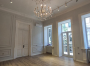 İcarəyə verilir 5 otaqlı 220 m2 obyekt Sahil m.