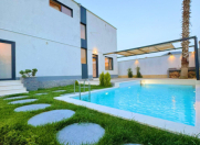 Satılır 4 otaqlı 220 m2 bağ evi Mərdəkan