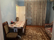 Satılır 2 otaqlı 55 m2 köhnə tikili Memar Əcəmi m.