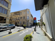 Satılır 2 otaqlı 40 m2 köhnə tikili Axundov bağı