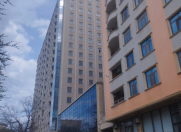 Satılır 3 otaqlı 140 m2 yeni tikili 28 May m.