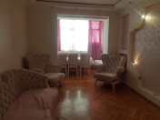 Satılır 3 otaqlı 78 m2 köhnə tikili Badamdar