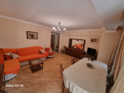 İcarəyə verilir 2 otaqlı 80 m2 köhnə tikili 28 May m.