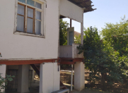 Satılır 7 otaqlı 250 m2 köhnə tikili Göyçay