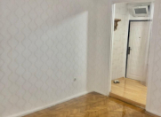 Satılır 1 otaqlı 38 m2 köhnə tikili Sahil m.