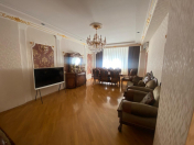 Satılır 3 otaqlı 130 m2 yeni tikili Yeni Yasamal