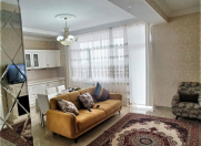 Satılır 2 otaqlı 100 m2 yeni tikili İnşaatçılar m.