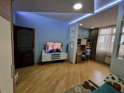 Satılır 3 otaqlı 121 m2 yeni tikili Elmlər Akademiyası m.