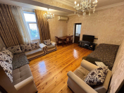 Satılır 2 otaqlı 86 m2 yeni tikili Memar Əcəmi m.