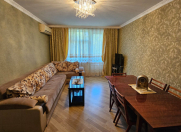 İcarəyə verilir 3 otaqlı 80 m2 köhnə tikili Səməd Vurğun parkı