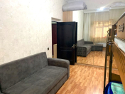 Satılır 1 otaqlı 40 m2 köhnə tikili Nəriman Nərimanov m.