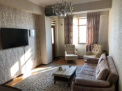 Satılır 2 otaqlı 65 m2 yeni tikili Badamdar