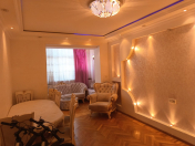 Satılır 3 otaqlı 70 m2 köhnə tikili Elmlər Akademiyası m.