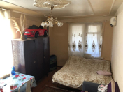 Satılır 1 otaqlı 40 m2 köhnə tikili Yasamal r.