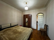 Satılır 3 otaqlı 75 m2 köhnə tikili Nəsimi r.