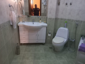 İcarəyə verilir 3 otaqlı 95 m2 köhnə tikili Bakıxanov