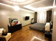 Satılır 5 otaqlı 238 m2 yeni tikili 28 May m.