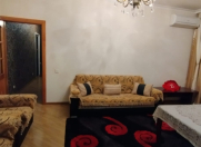 Satılır 2 otaqlı 70 m2 köhnə tikili Y.Günəşli