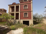 Satılır 5 otaqlı 400 m2 bağ evi Görədil