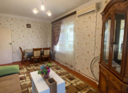 İcarəyə verilir 2 otaqlı 55 m2 köhnə tikili Həzi Aslanov m.