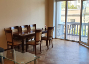 Satılır 2 otaqlı 70 m2 köhnə tikili Nəsimi r.