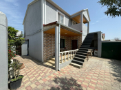 Satılır 7 otaqlı 210 m2 həyət evi Koroğlu m.