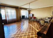 Satılır 5 otaqlı 121 m2 köhnə tikili Gənclik m.