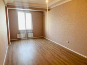 Satılır 2 otaqlı 77 m2 yeni tikili Saray