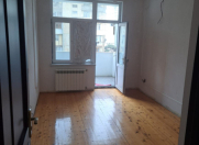 Satılır 2 otaqlı 85 m2 yeni tikili Həzi Aslanov m.