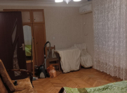 Satılır 1 otaqlı 35 m2 köhnə tikili Elmlər Akademiyası m.